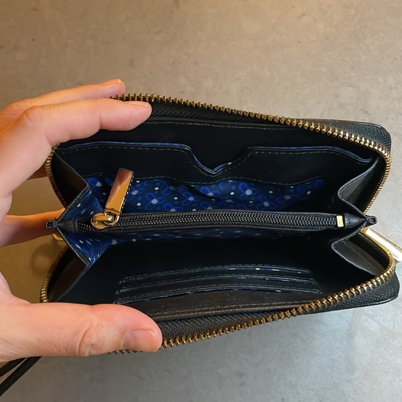 Black Tory Burch zipper wallet clutch - Picture 4 of 4